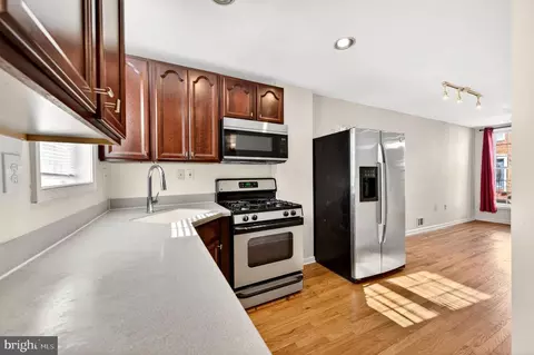 Kitchen - 624 Wyeth St, Baltimore, MD 21230 photo 4 of 5