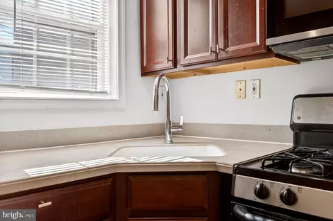 Kitchen - 624 Wyeth St, Baltimore, MD 21230 photo 5 of 5