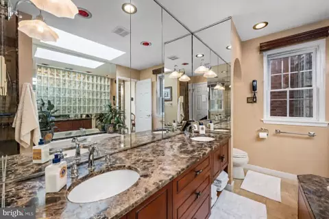 Bath - 1807 Lancaster St, Baltimore, MD 21231 photo 1 of 2