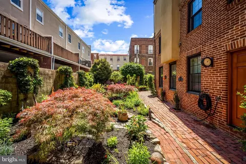 Exterior - 1807 Lancaster St, Baltimore, MD 21231 photo 5 of 8