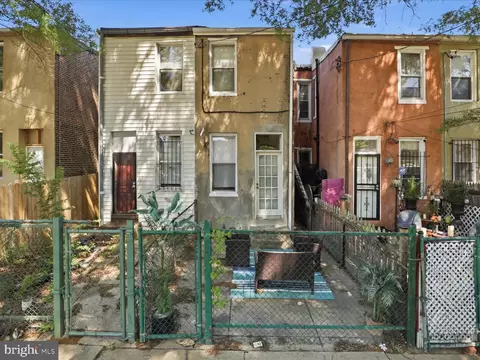 Exterior - 509 Laurens St, Baltimore, MD 21217 photo 2 of 2