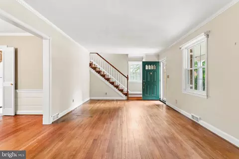 Living - 103 Cedarcroft Rd, Baltimore, MD 21212 photo 3 of 5
