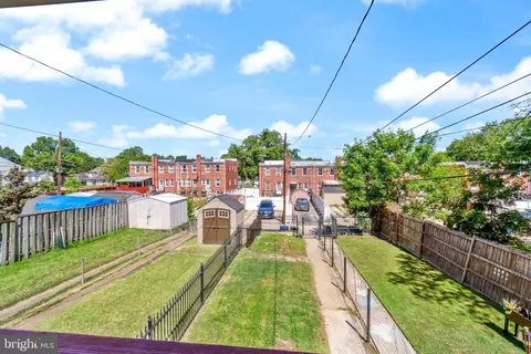 Exterior - 3732 Clarenell Rd, Baltimore, MD 21229 photo 5 of 9