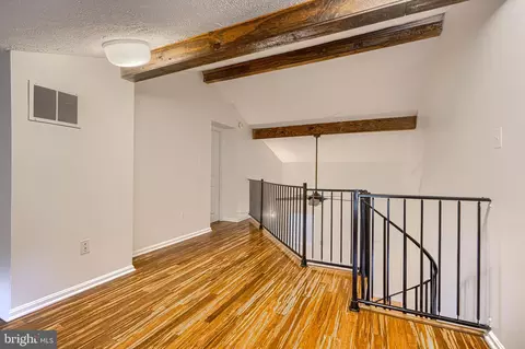 Entry Way - 209 Scott St, Baltimore, MD 21230 photo 2 of 2