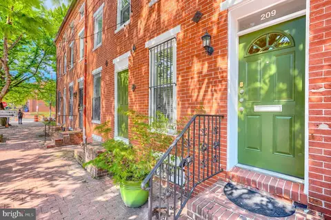 209 Scott St, Baltimore, MD 21230