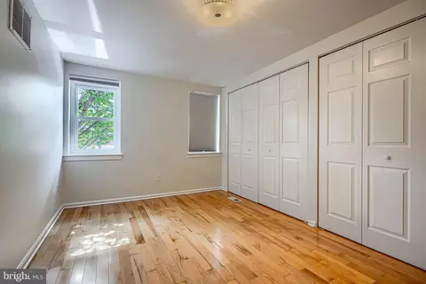 Bedroom - 209 Scott St, Baltimore, MD 21230 photo 1 of 6