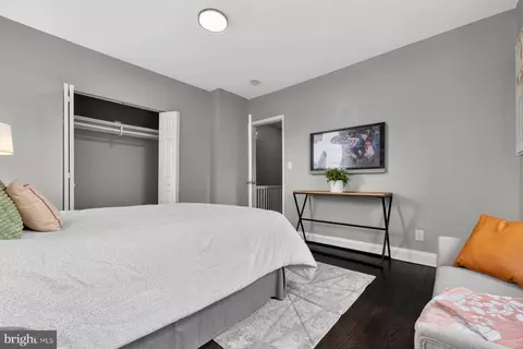 Bedroom - 3517 Ailsa Ave, Baltimore, MD 21214 photo 3 of 5