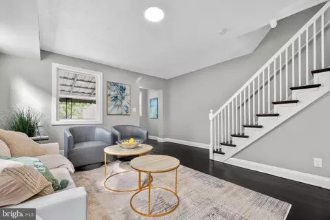 Entry Way - 3517 Ailsa Ave, Baltimore, MD 21214 photo 1 of 8