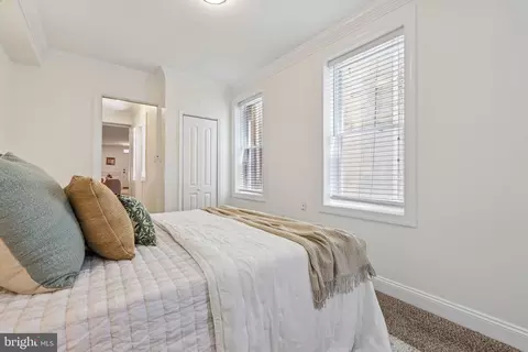 Bedroom - 1232 Riverside Ave, Baltimore, MD 21230 photo 3 of 7