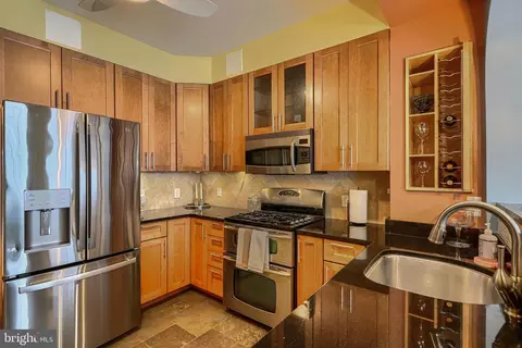 Kitchen - 419 E Fort Ave, Baltimore, MD 21230 photo 5 of 5