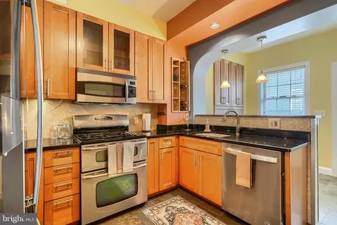 Kitchen - 419 E Fort Ave, Baltimore, MD 21230 photo 1 of 5