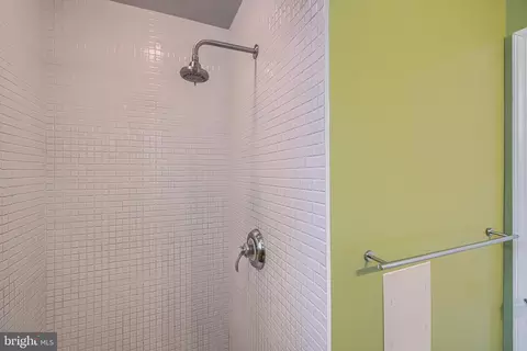 Bath - 419 E Fort Ave, Baltimore, MD 21230 photo 3 of 5