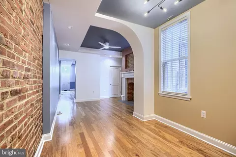 Living - 419 E Fort Ave, Baltimore, MD 21230 photo 4 of 4