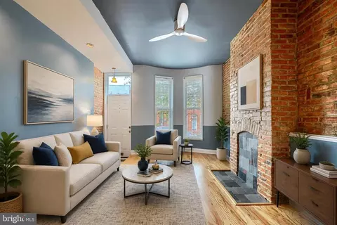 Living - 419 E Fort Ave, Baltimore, MD 21230 photo 1 of 4