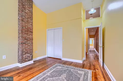 Bedroom - 419 E Fort Ave, Baltimore, MD 21230 photo 1 of 6