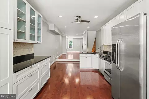 120 E Randall St, Baltimore, MD 21230