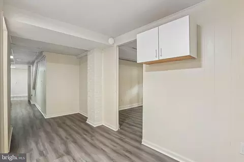 Entry Way - 4003 Ridgecroft Rd, Baltimore, MD 21206 photo 4 of 4