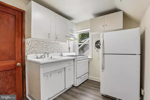 Kitchen - 4003 Ridgecroft Rd, Baltimore, MD 21206 photo 1 of 1