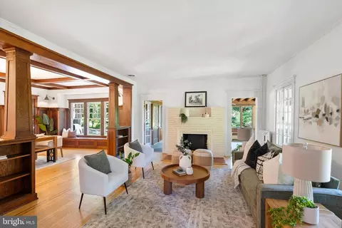 Living - 4000 White Ave, Baltimore, MD 21206 photo 1 of 1
