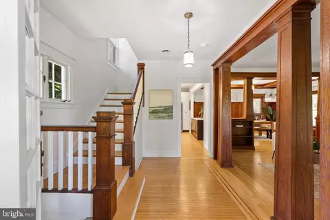 Entry Way - 4000 White Ave, Baltimore, MD 21206 photo 1 of 8