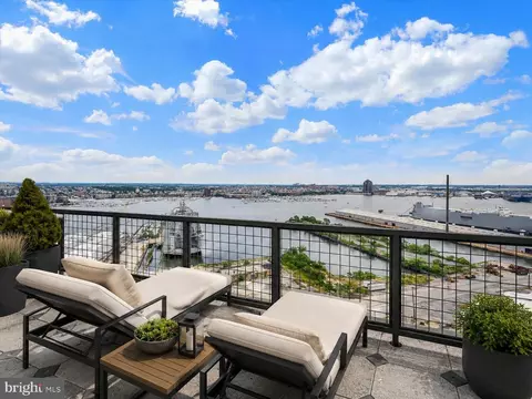 View/Area - 1200 Steuart St #1913, Baltimore, MD 21230 photo 2 of 9