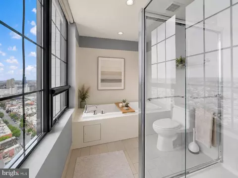 Bath - 1200 Steuart St #1913, Baltimore, MD 21230 photo 5 of 7