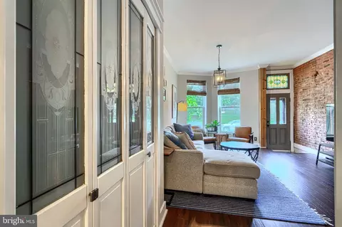 Entry Way - 408 E Randall St, Baltimore, MD 21230 photo 1 of 2