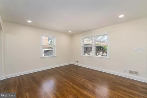 Living - 3255 Yosemite Ave, Baltimore, MD 21215 photo 4 of 4
