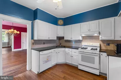 Kitchen - 3733 Beech Ave, Baltimore, MD 21211 photo 4 of 4