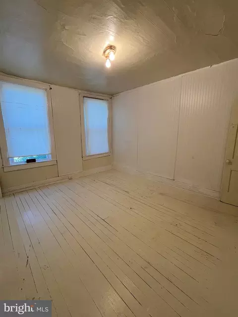 Bedroom - 941 E Chase St, Baltimore, MD 21202 photo 1 of 3