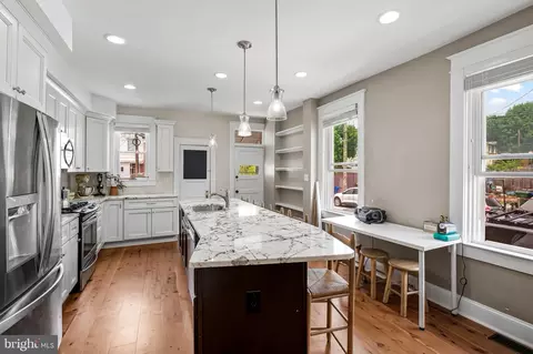 Kitchen - 1322 Weldon Ave, Baltimore, MD 21211 photo 3 of 5