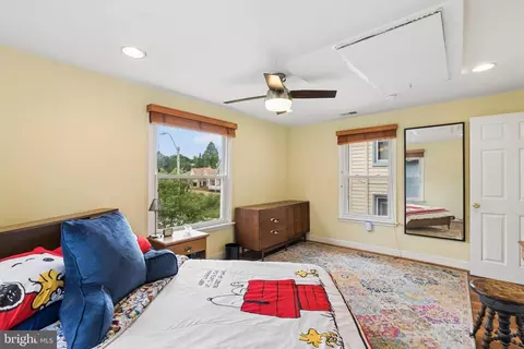 Bedroom - 5941 Falls Rd, Baltimore, MD 21209 photo 2 of 6