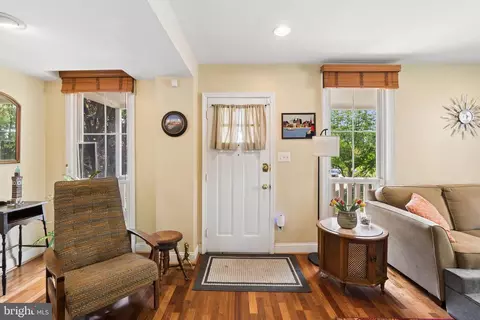 Entry Way - 5941 Falls Rd, Baltimore, MD 21209 photo 1 of 4