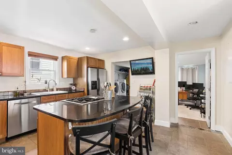 5941 Falls Rd, Baltimore, MD 21209