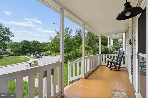 Exterior - 5941 Falls Rd, Baltimore, MD 21209 photo 6 of 16