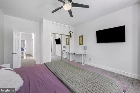 Bedroom - 4124 Falls Rd, Baltimore, MD 21211 photo 6 of 6