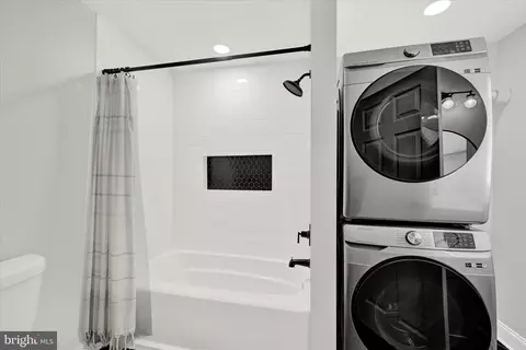 Other - 2 W Barney St, Baltimore, MD 21230 photo 3 of 6