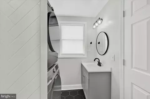 Other - 2 W Barney St, Baltimore, MD 21230 photo 4 of 6