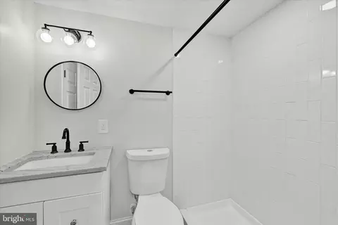Bath - 2 W Barney St, Baltimore, MD 21230 photo 2 of 2