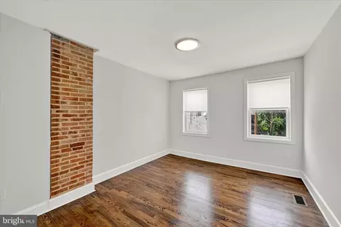 Bedroom - 2 W Barney St, Baltimore, MD 21230 photo 1 of 4