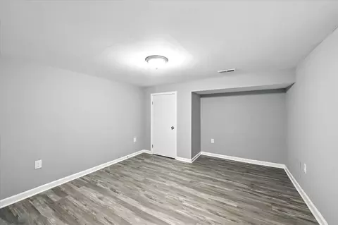 Bedroom - 1118 Weldon Ave, Baltimore, MD 21211 photo 2 of 2