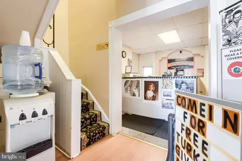 Entry Way - 416 E 25th St, Baltimore, MD 21218 photo 4 of 4