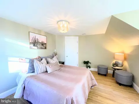 Bedroom - 3712 W Cold Spring Ln, Baltimore, MD 21215 photo 4 of 4