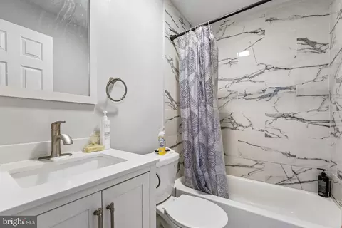 Bath - 202 E Lafayette Ave, Baltimore, MD 21202 photo 1 of 2