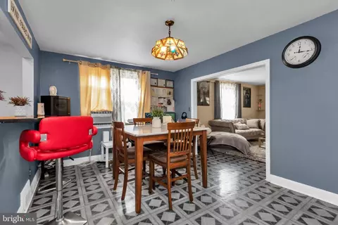 Dining - 6511 Brook Ave, Baltimore, MD 21206 photo 2 of 3