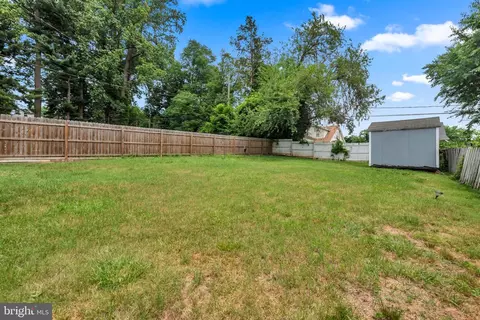 Exterior - 6511 Brook Ave, Baltimore, MD 21206 photo 9 of 10
