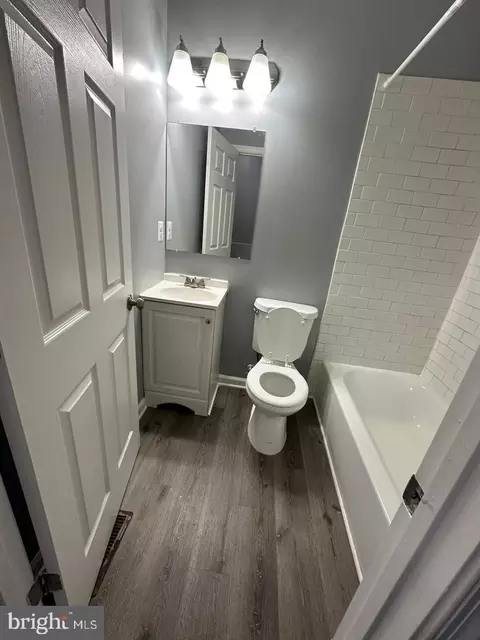 Bath - 1534 E 28th St, Baltimore, MD 21218 photo 1 of 1