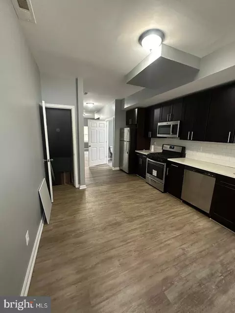 Entry Way - 1534 E 28th St, Baltimore, MD 21218 photo 3 of 5