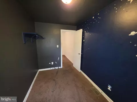 Bedroom - 2420 Etting St, Baltimore, MD 21217 photo 3 of 4