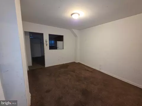 Living - 2420 Etting St, Baltimore, MD 21217 photo 2 of 2